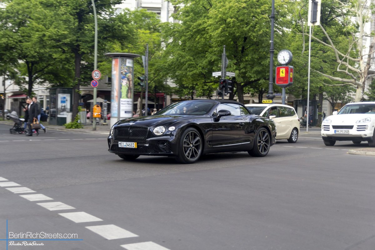 Bentley Continental GTC (2019) spotted in Berlin — BerlinRichStreets